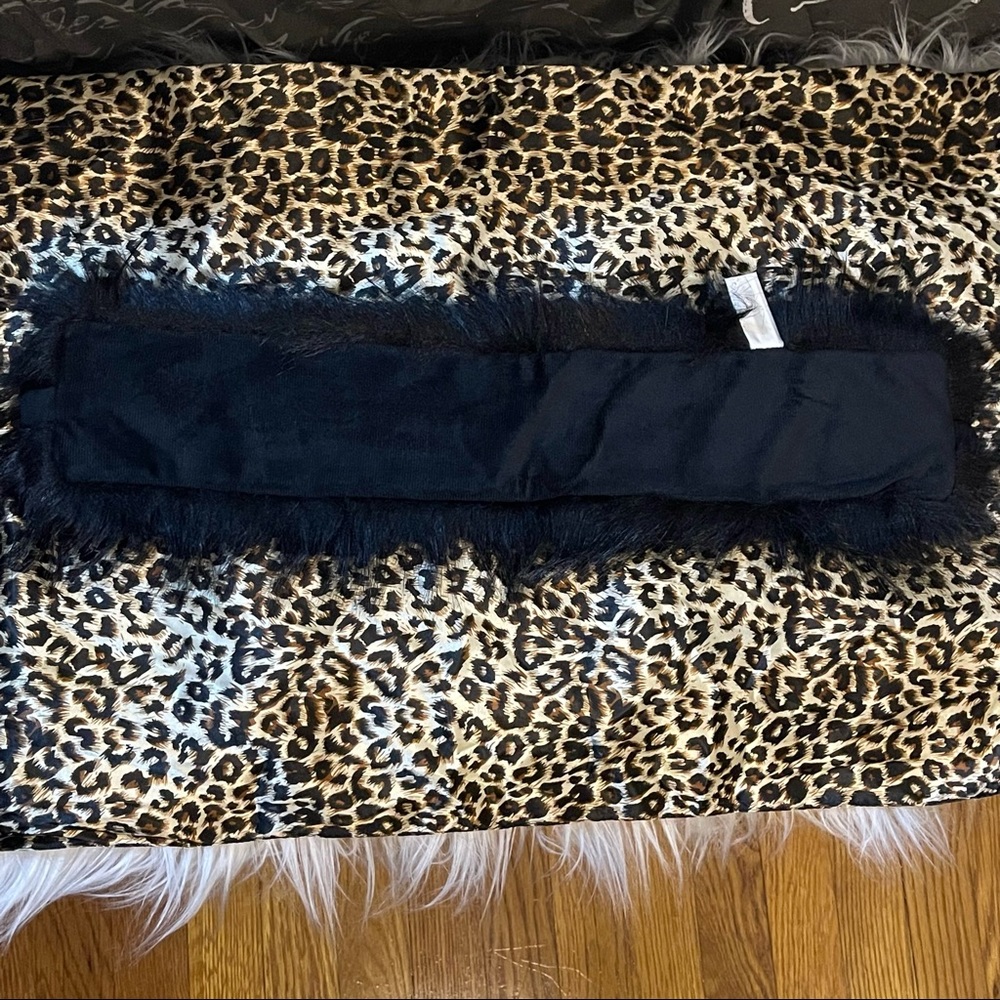 BLACK FAUX FUR HEAD WRAP - Picture 4 of 11